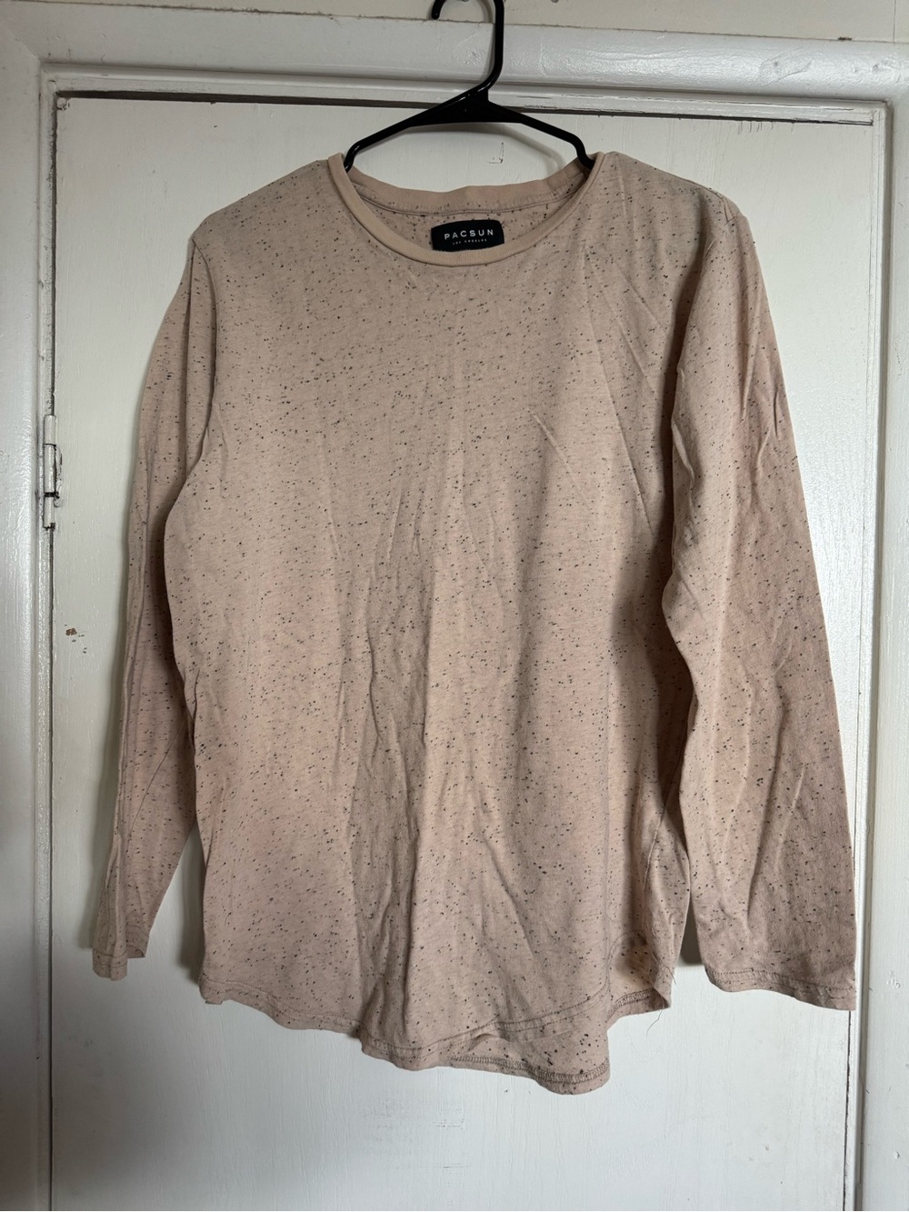 PacSun Scallop Fit Speckled Crewneck Tee in Light Beige